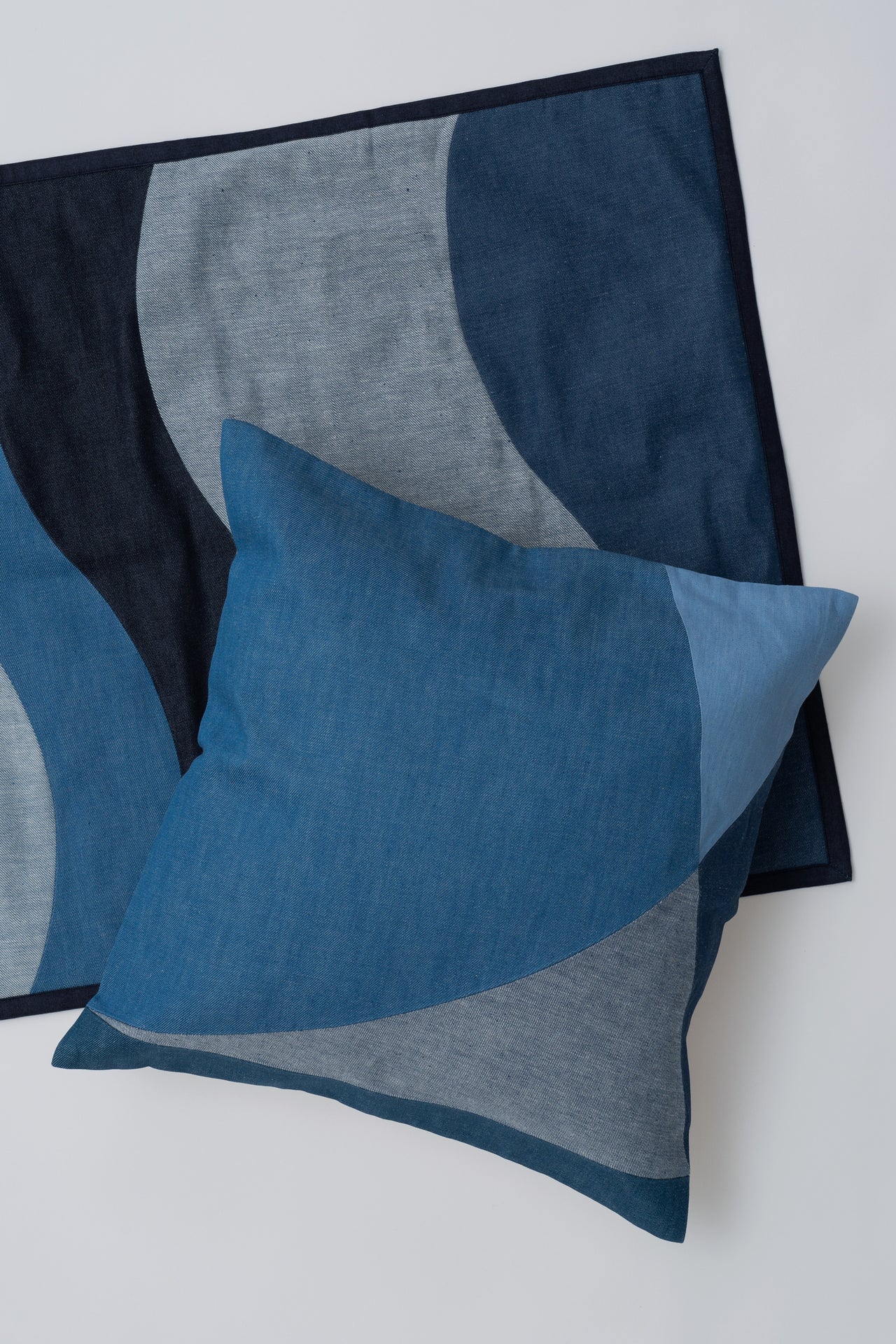 PATCHWORK RUG 002