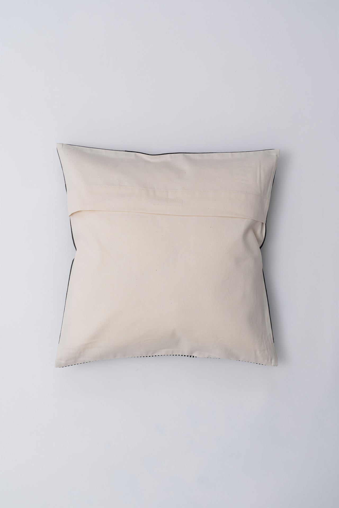 PATCHWORK CUSHION 003
