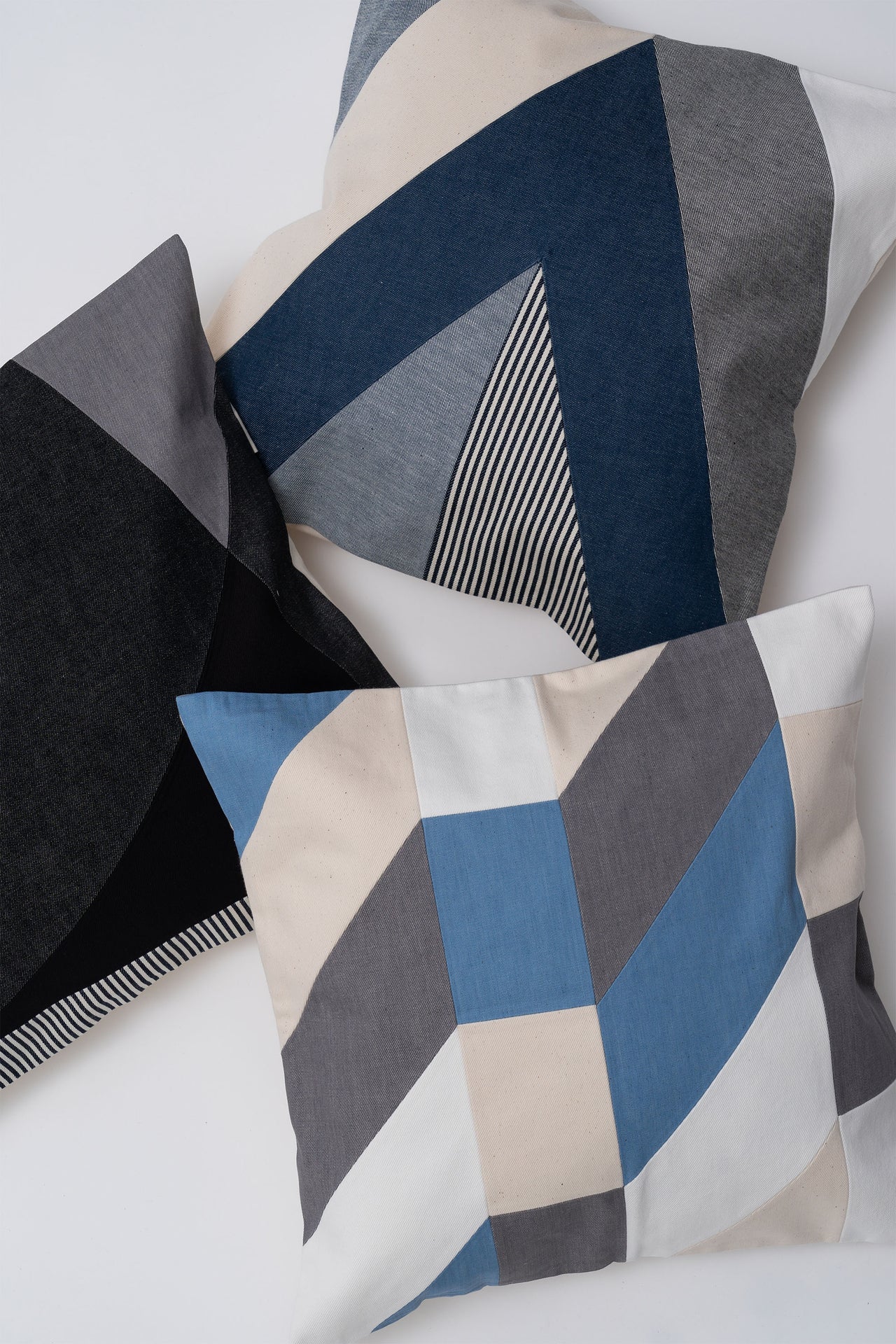 PATCHWORK CUSHION 002